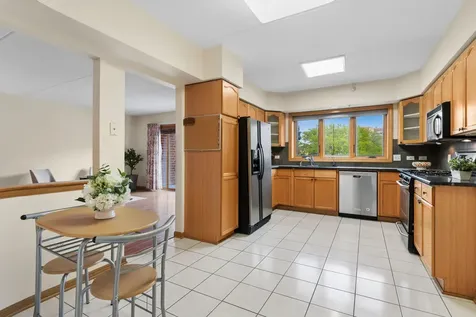 650 South River Road Des Plaines IL 60016