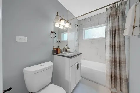 1415 Deerfield Place Highland Park IL 60035