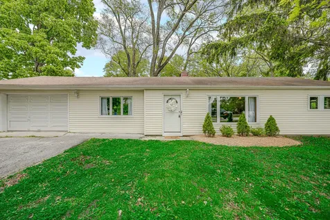 1415 Deerfield Place Highland Park IL 60035