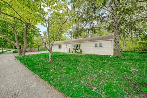 1415 Deerfield Place Highland Park IL 60035