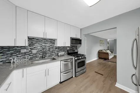1415 Deerfield Place Highland Park IL 60035
