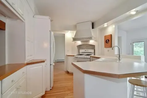 3N139 Cuyahoga Terrace West Chicago IL 60185
