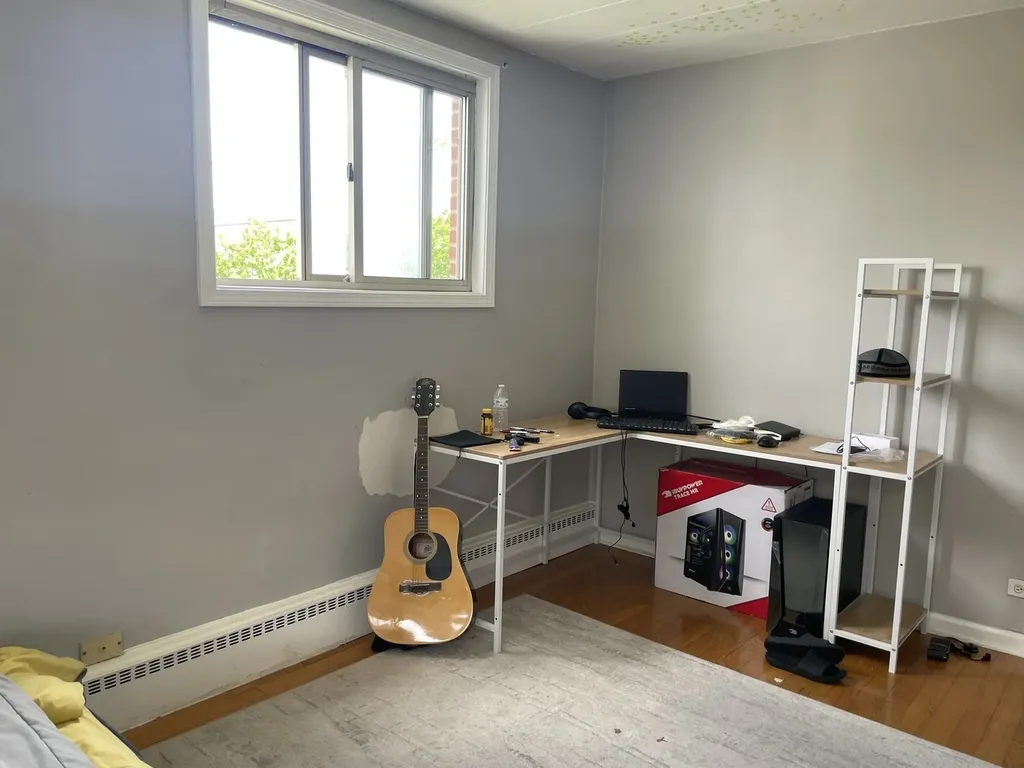 2245 West Farwell Avenue Chicago IL 60645