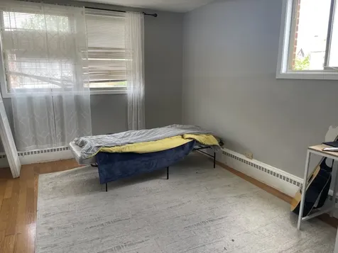 2245 West Farwell Avenue Chicago IL 60645