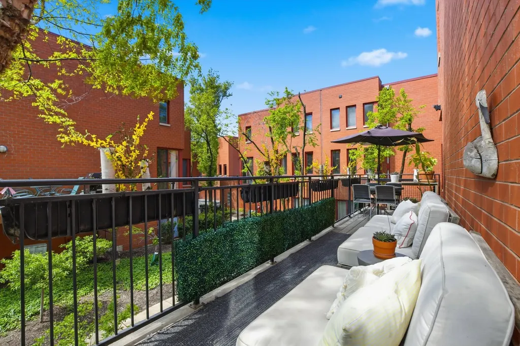 1250 South Federal Street Chicago IL 60605