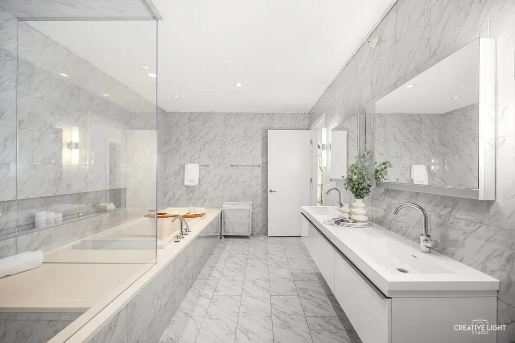 204 North Park Drive Chicago IL 60601