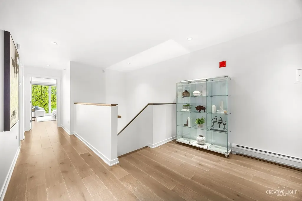 204 North Park Drive Chicago IL 60601