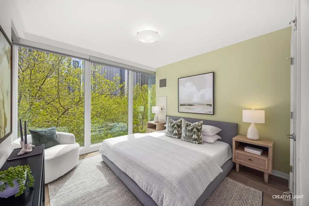 204 North Park Drive Chicago IL 60601