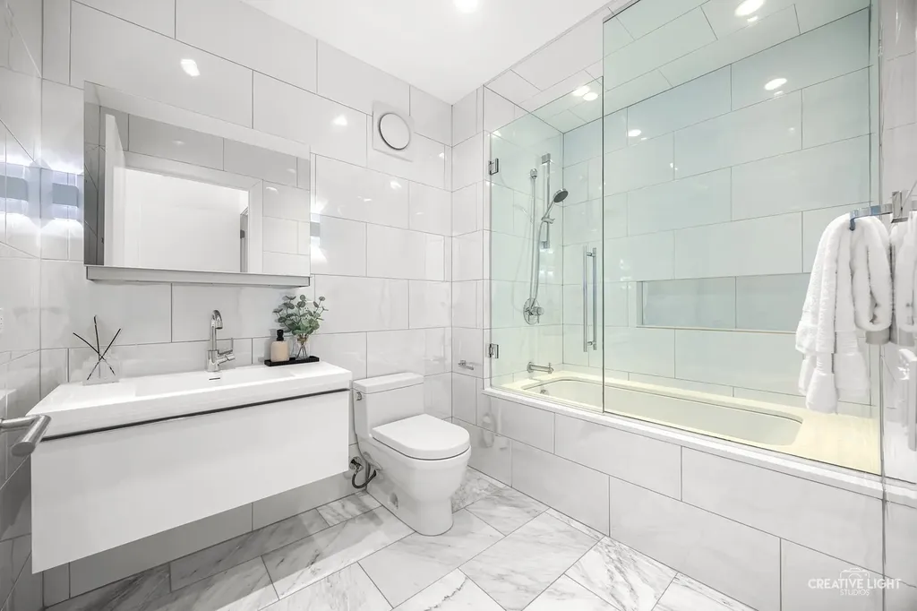 204 North Park Drive Chicago IL 60601