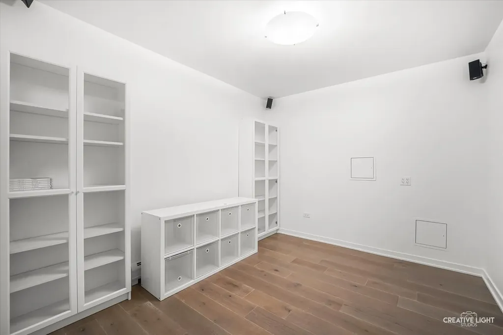 204 North Park Drive Chicago IL 60601