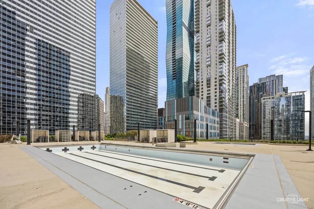 204 North Park Drive Chicago IL 60601