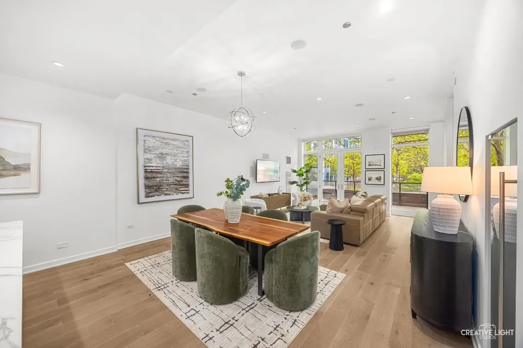 204 North Park Drive Chicago IL 60601