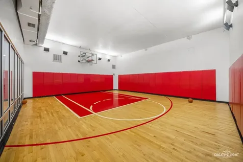 204 North Park Drive Chicago IL 60601