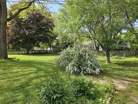 813 Considine Road Geneva IL 60134