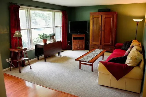813 Considine Road Geneva IL 60134