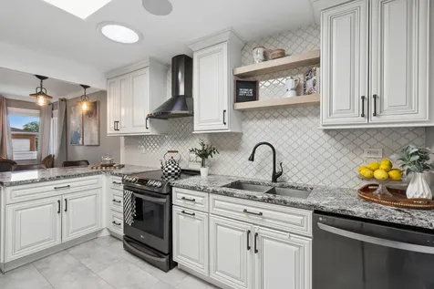 4911 N Frank Parkway Norridge IL 60706