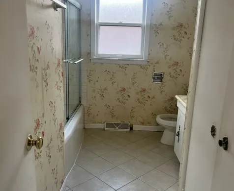 17205 Highland Avenue Hazel Crest IL 60429