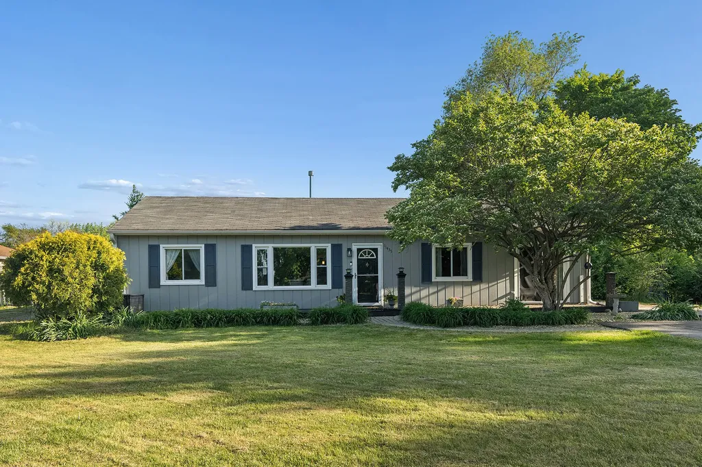 11435 193RD Street Mokena IL 60448