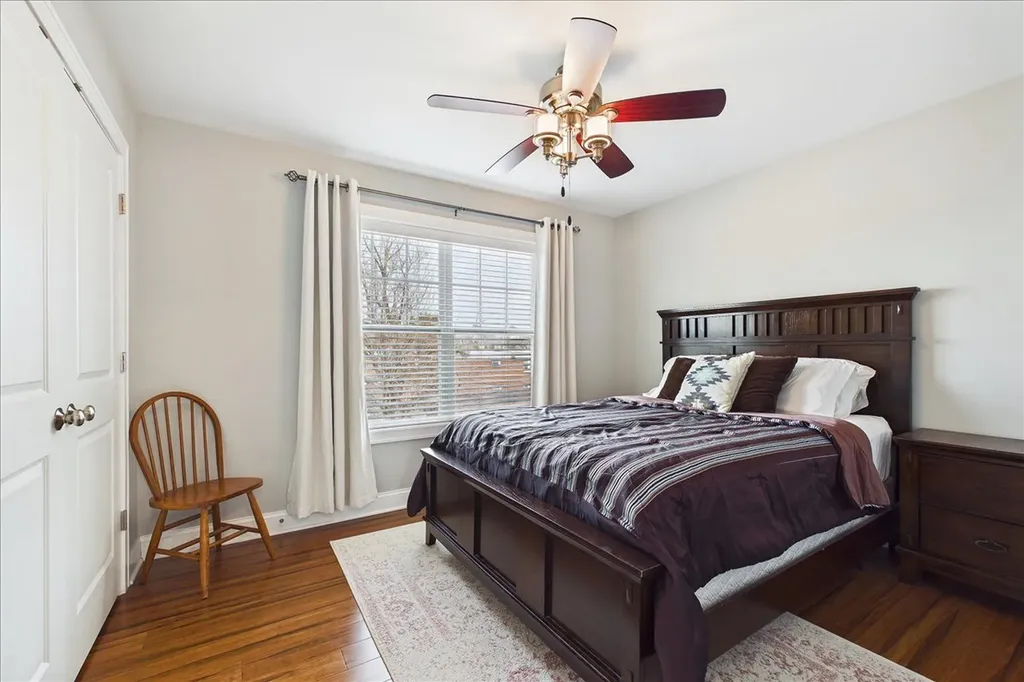 811 Michigan Street Wheaton IL 60187