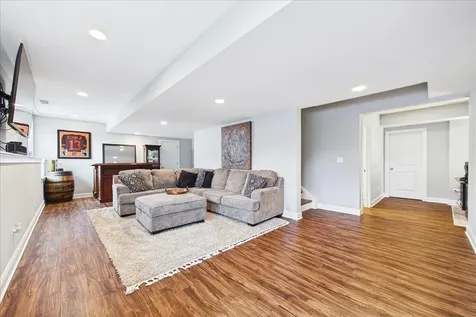 811 Michigan Street Wheaton IL 60187