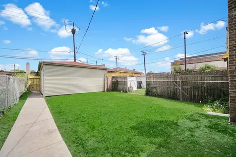 7357 South Marshfield Avenue Chicago IL 60636