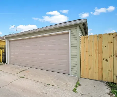 7357 South Marshfield Avenue Chicago IL 60636