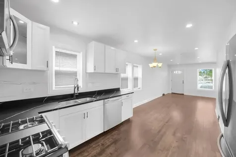 7357 South Marshfield Avenue Chicago IL 60636