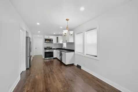 7357 South Marshfield Avenue Chicago IL 60636