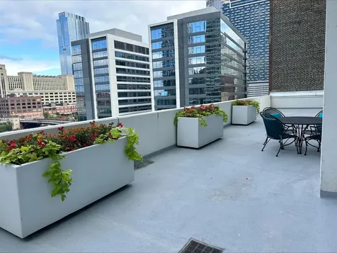 701 South Wells Street Chicago IL 60607