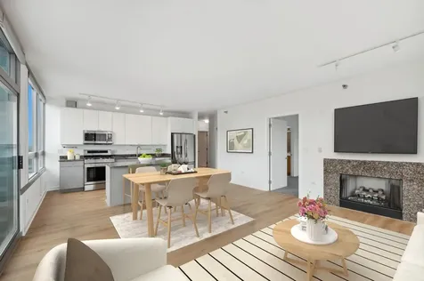 701 South Wells Street Chicago IL 60607