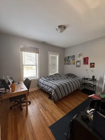 941 East 54th Place Chicago IL 60615