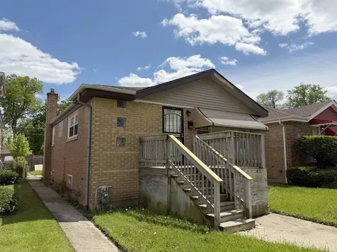 10139 South May Street Chicago IL 60643