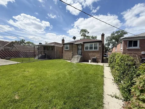 10139 South May Street Chicago IL 60643