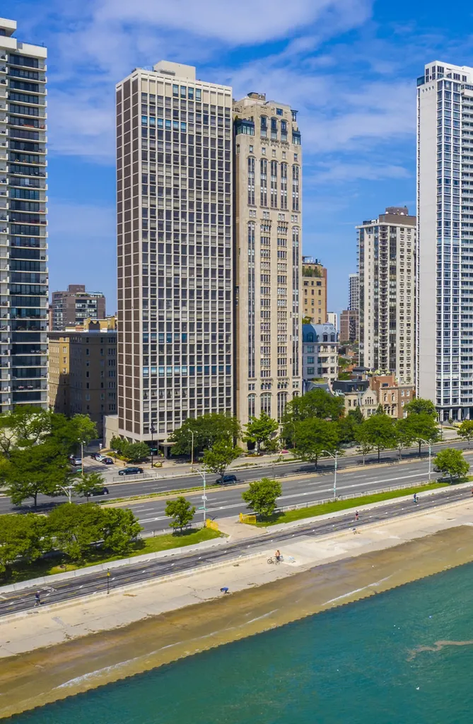 1240 North Lake Shore Drive Chicago IL 60610