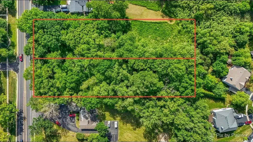 454 West Terra Cotta Avenue Crystal Lake IL 60014
