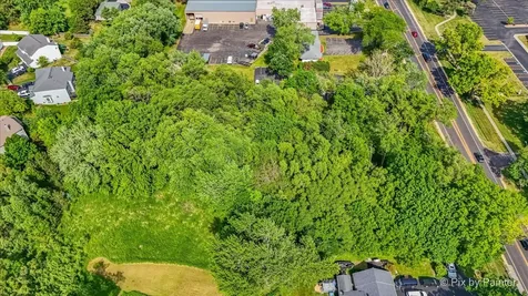 454 West Terra Cotta Avenue Crystal Lake IL 60014