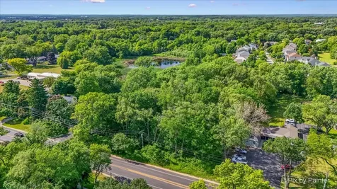 454 West Terra Cotta Avenue Crystal Lake IL 60014