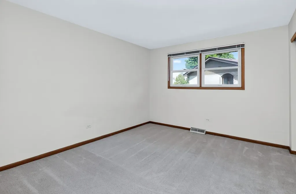 1051 68TH Street Downers Grove IL 60516