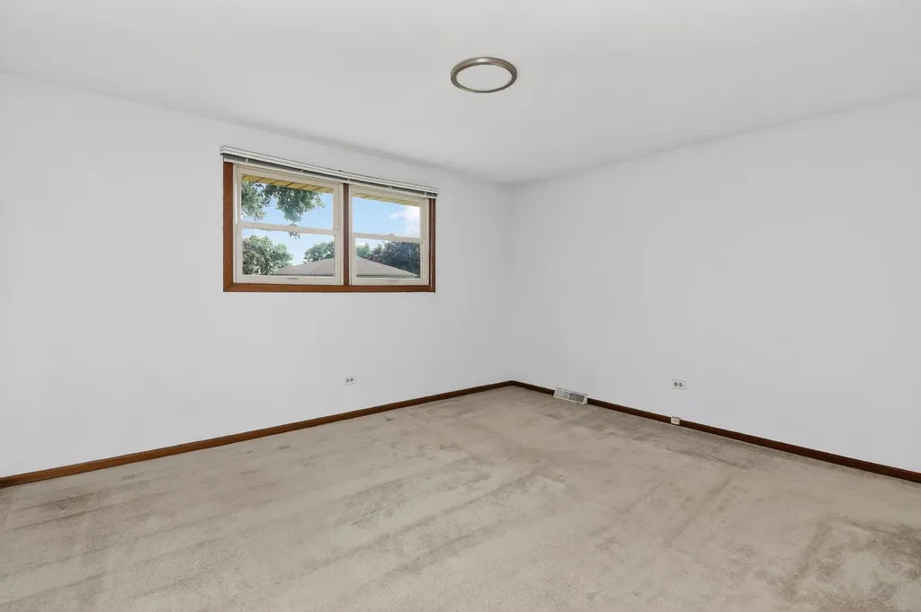 1051 68TH Street Downers Grove IL 60516