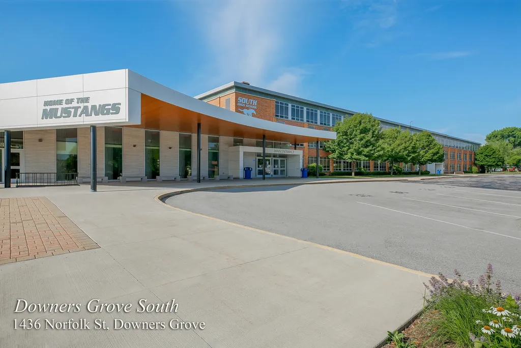 1051 68TH Street Downers Grove IL 60516