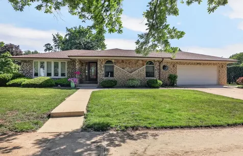1051 68TH Street Downers Grove IL 60516