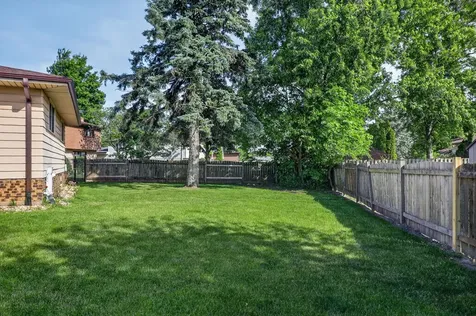 1051 68TH Street Downers Grove IL 60516