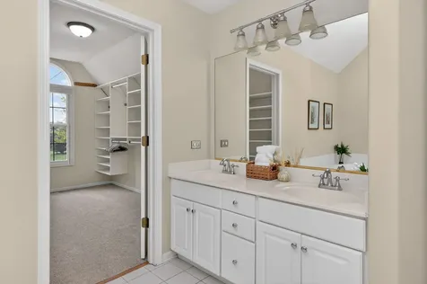 2908 Sibling Court Naperville IL 60564