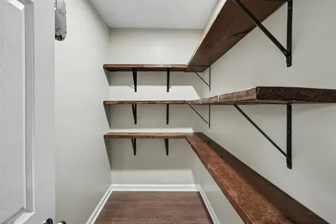 3237 West Cortez Street Chicago IL 60651