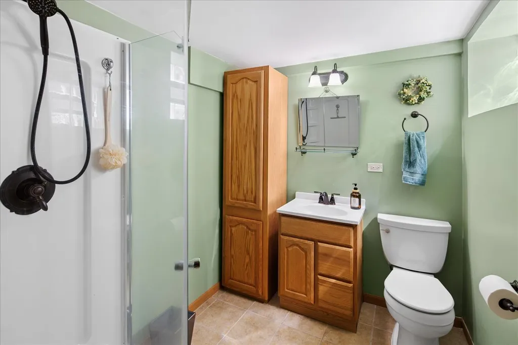 7620 West Rascher Avenue Chicago IL 60656