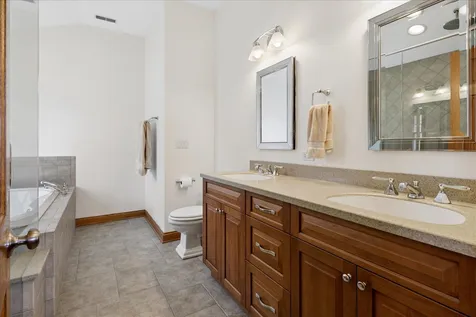 7620 West Rascher Avenue Chicago IL 60656