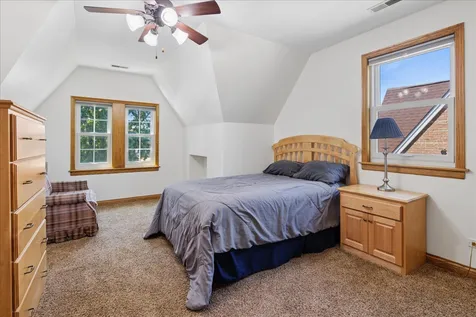 7620 West Rascher Avenue Chicago IL 60656
