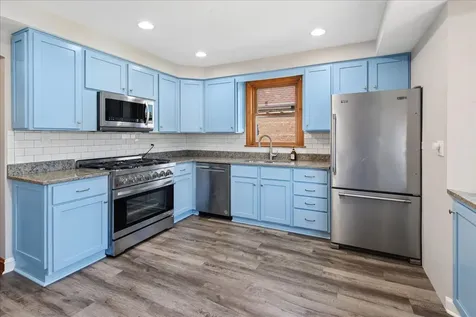7620 West Rascher Avenue Chicago IL 60656
