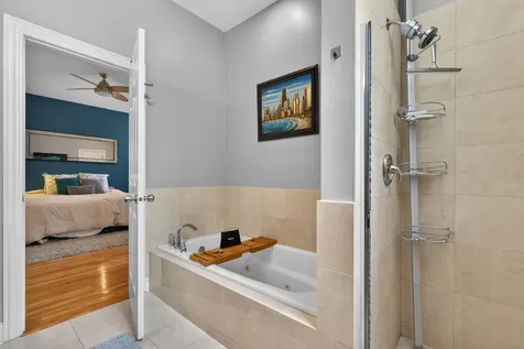 4341 North Mozart Street Chicago IL 60618