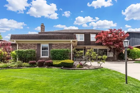 7751 Arcadia Street Morton Grove IL 60053